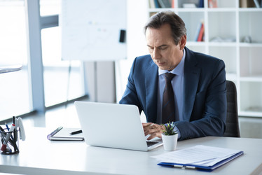 Similar image 13302000