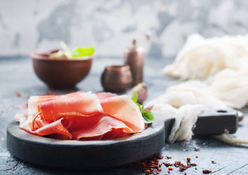 Similar image 13295312