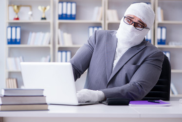 Similar image 13306535