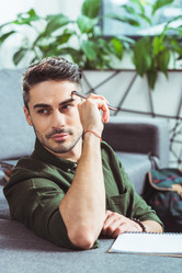 Similar image 13303075