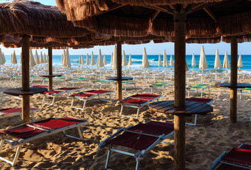 Similar image 13296129