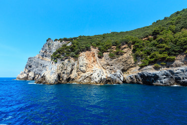 Similar image 13296189