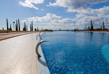 Similar image 13294766