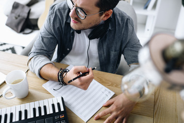 Similar image 13302865