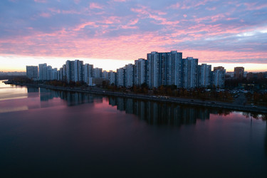 Similar image 13296401