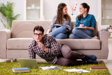 Similar image 13298323