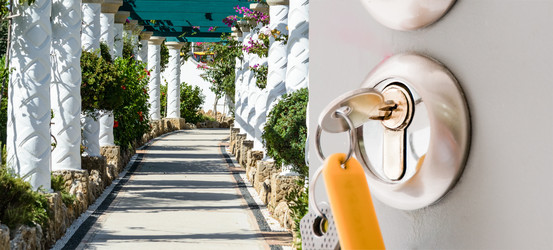 Similar image 13312486