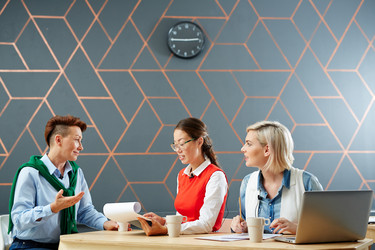 Similar image 13306772