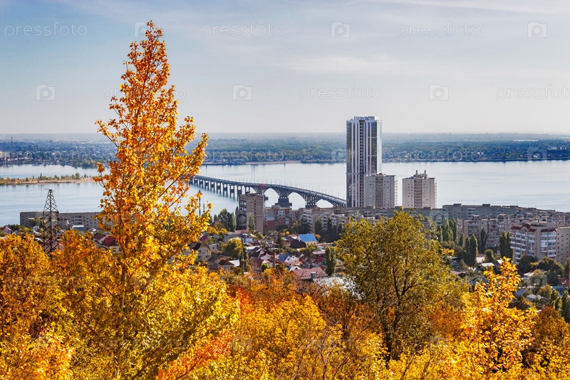 Фото Вечернего Осеннего Саратова