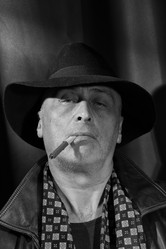 Similar image 13323168