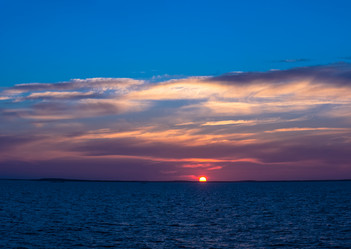 Similar image 13379521