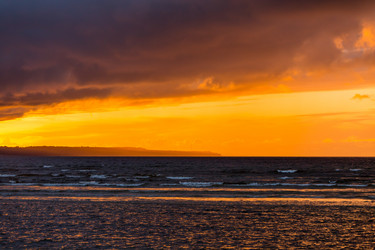 Similar image 13327844