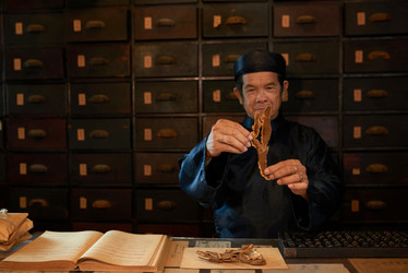 Similar image 13328177