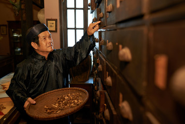 Similar image 13328179