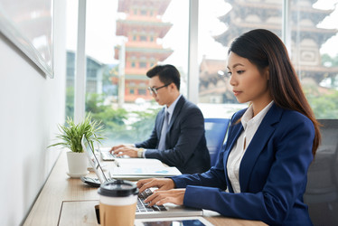 Similar image 13335576