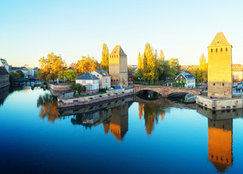 Similar image 14873591