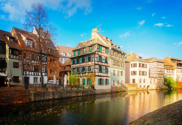 Similar image 14873692