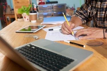 Similar image 13338624