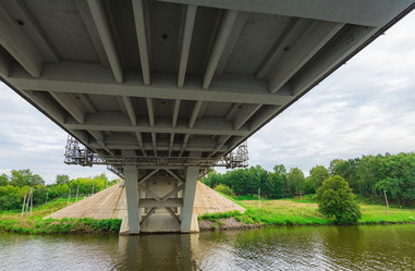 Similar image 14871199