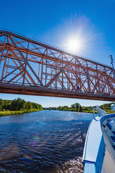 Similar image 14871190