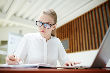 Similar image 13324273