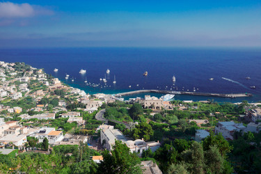 Similar image 14986108