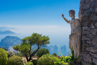 Similar image 14873409