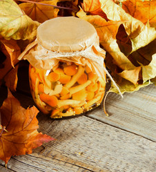 Similar image 14871358