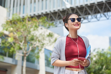 Similar image 13363961