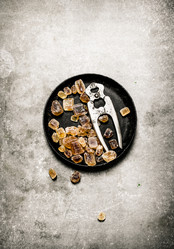 Similar image 14872512