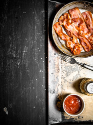 Similar image 14871325