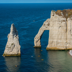 Similar image 14870250