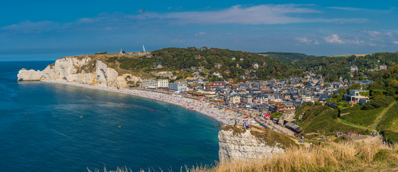 Similar image 14870360