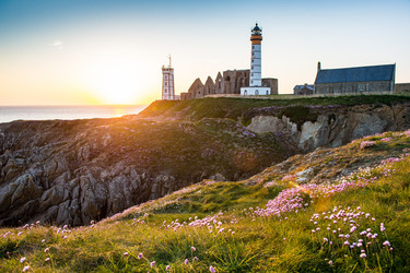 Similar image 14870573