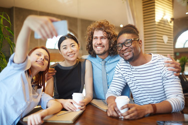 Similar image 13326937