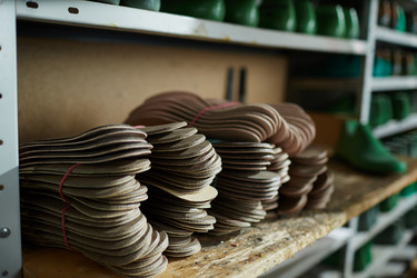 Similar image 13327040