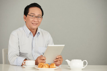 Similar image 14693640