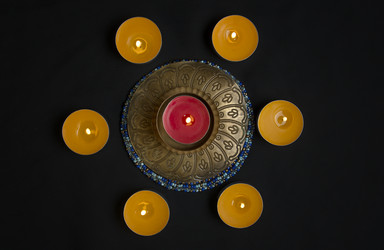 Similar image 14977316