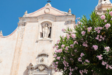 Similar image 16223958