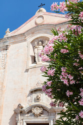 Similar image 16223983