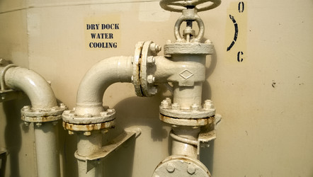 Similar image 16056324