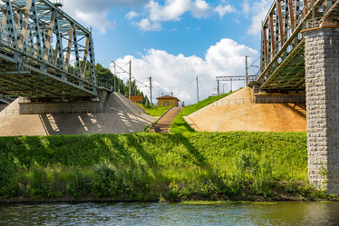 Similar image 16005843