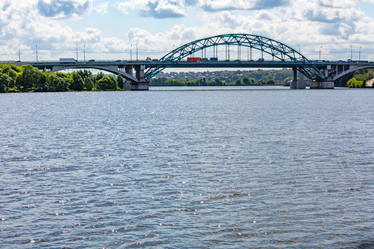 Similar image 16006582