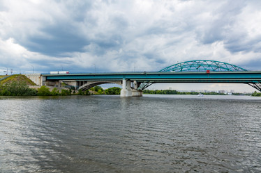 Similar image 16006634