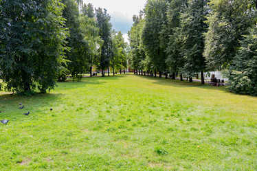 Similar image 16055957