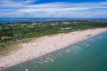 Similar image 15914265