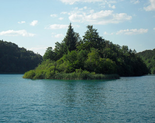 Similar image 15923710