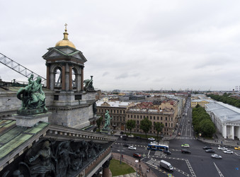 Similar image 15570381