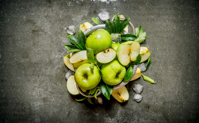 Similar image 15909486