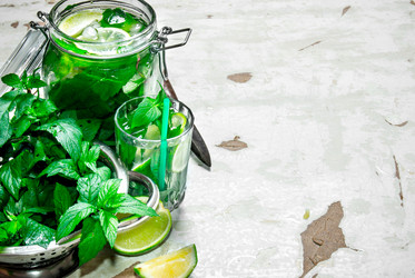 Similar image 15909829